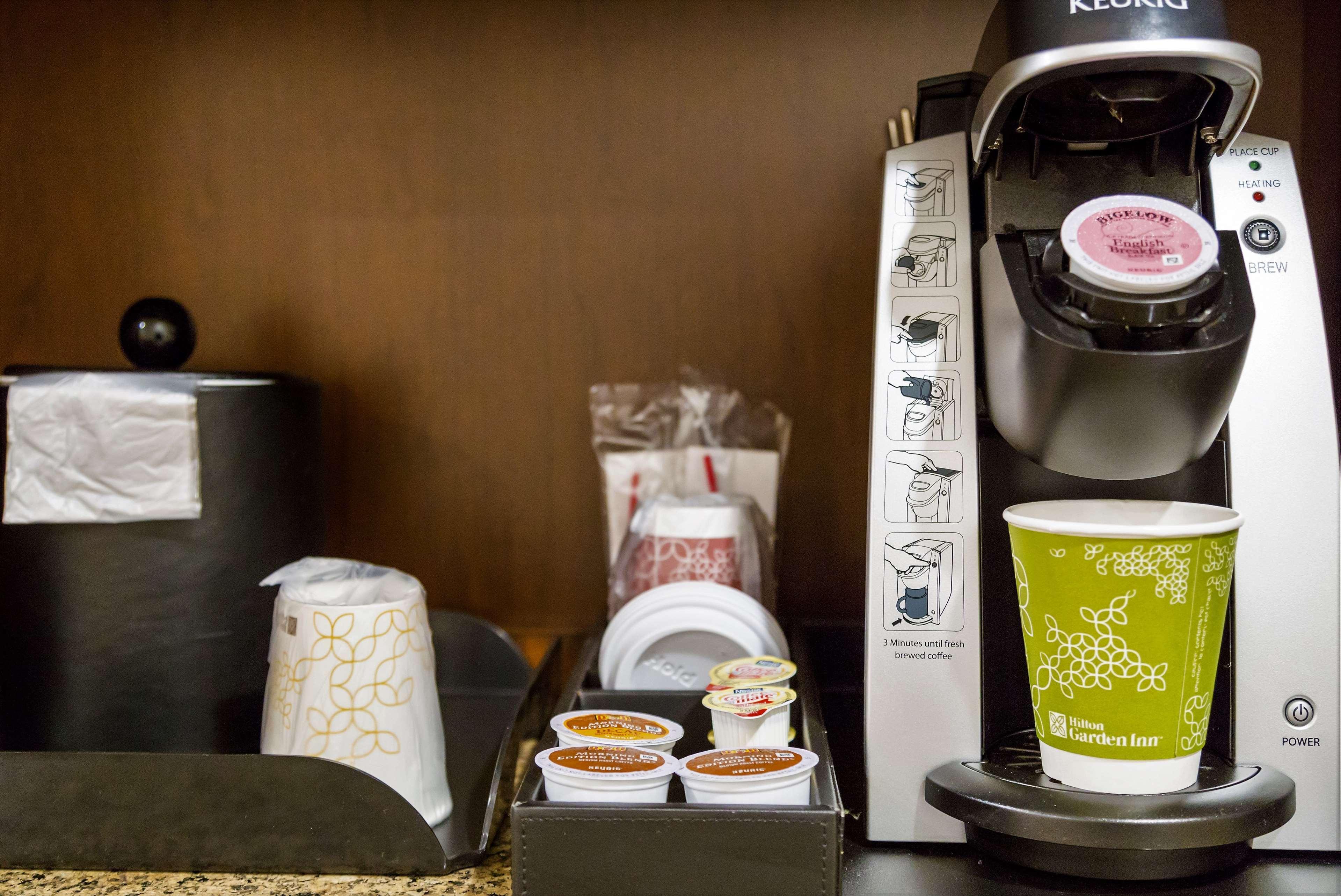 Hilton Garden Inn Auburn Ngoại thất bức ảnh