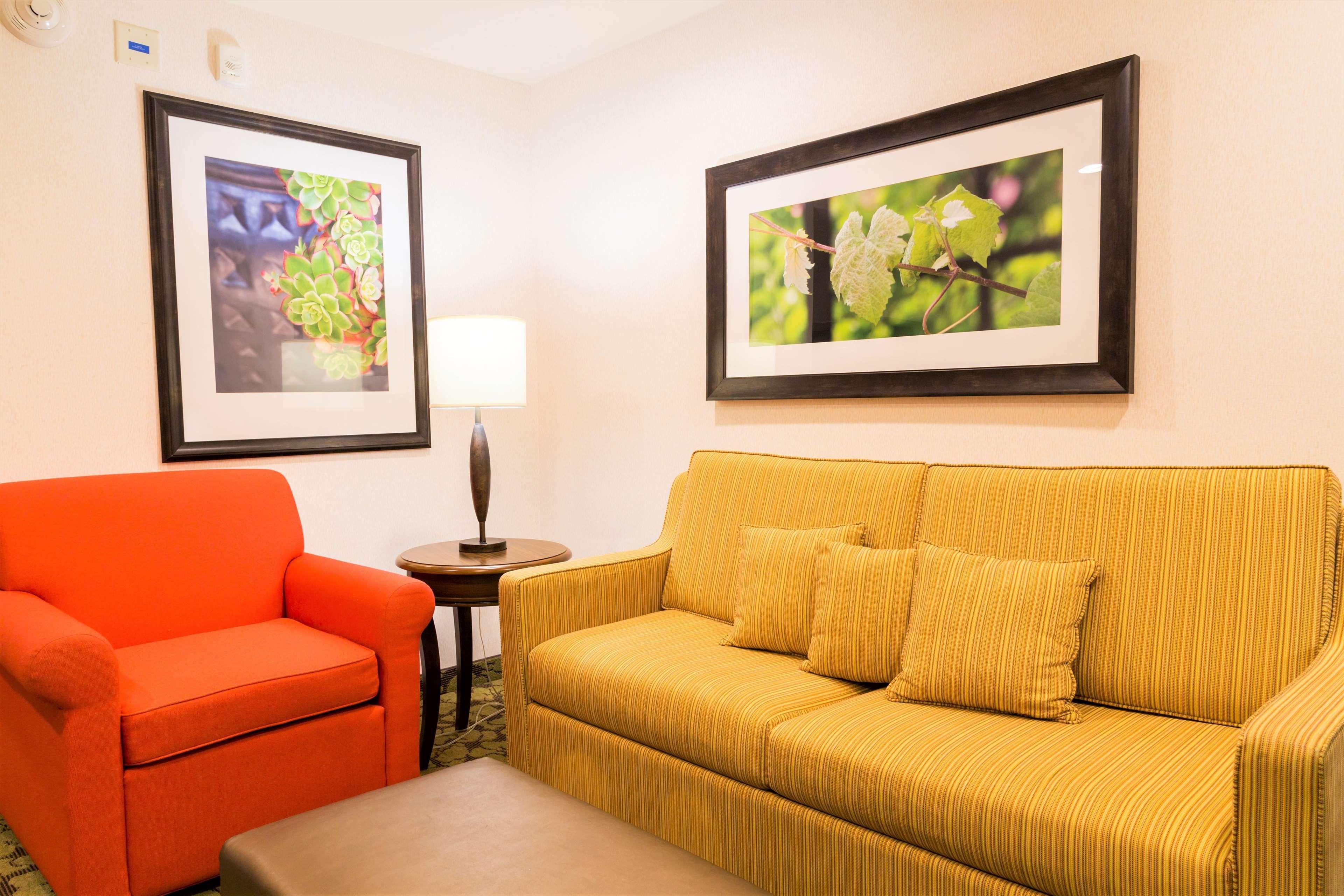 Hilton Garden Inn Auburn Ngoại thất bức ảnh